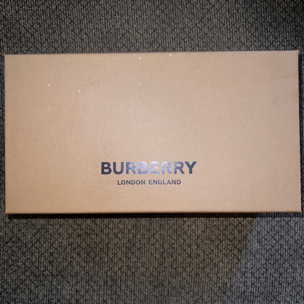 BURBERRY ALPORT ICON STRIPE ESPADRILLES ARCHIVE BEIGE SIZE 39 EU WORN ONCE
